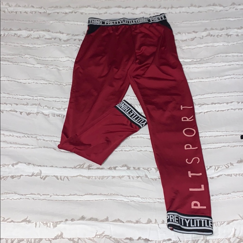 Pretty Little Thing yoga pant